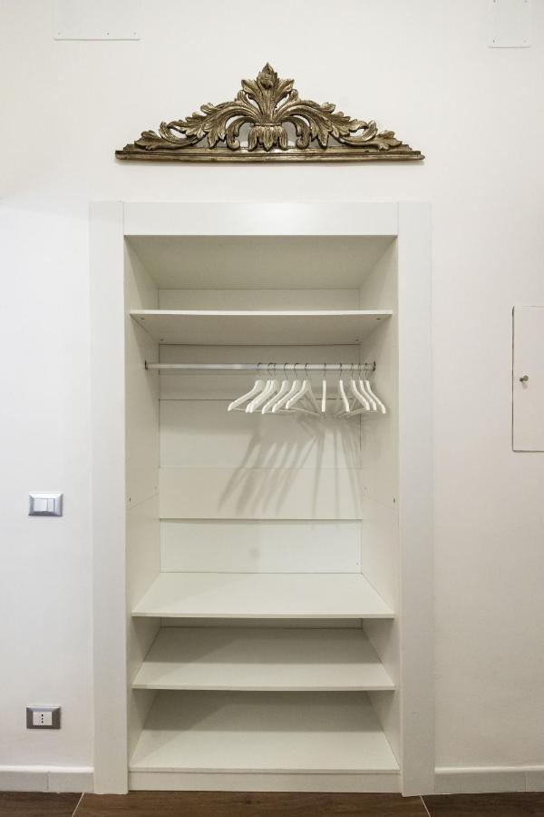 Clavdia Flat Monti Hotel Rome Buitenkant foto