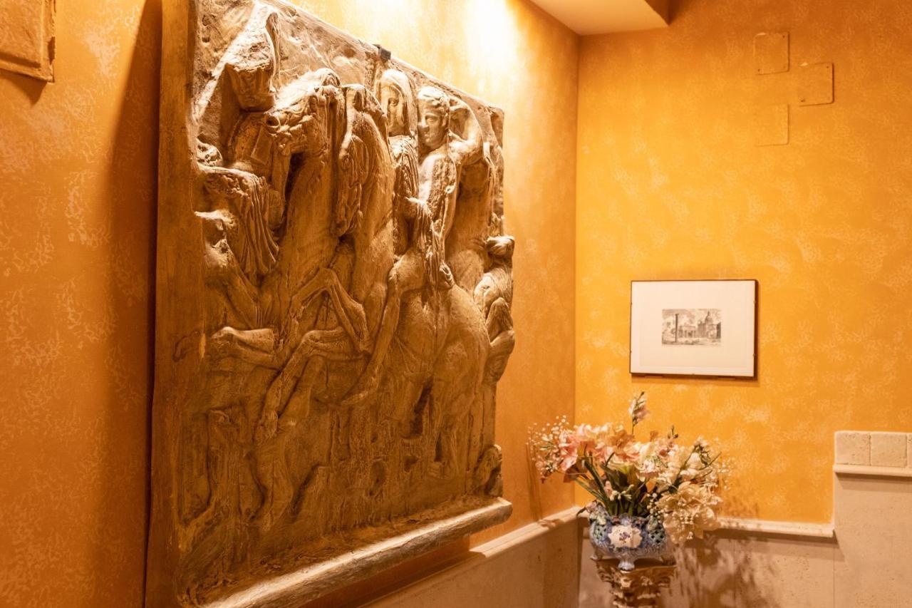Clavdia Flat Monti Hotel Rome Buitenkant foto